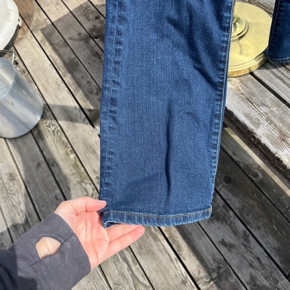 KUT FROM THE KLOTH ~ Farrah Baby Bootcut Jeans - Picture 9 of 12